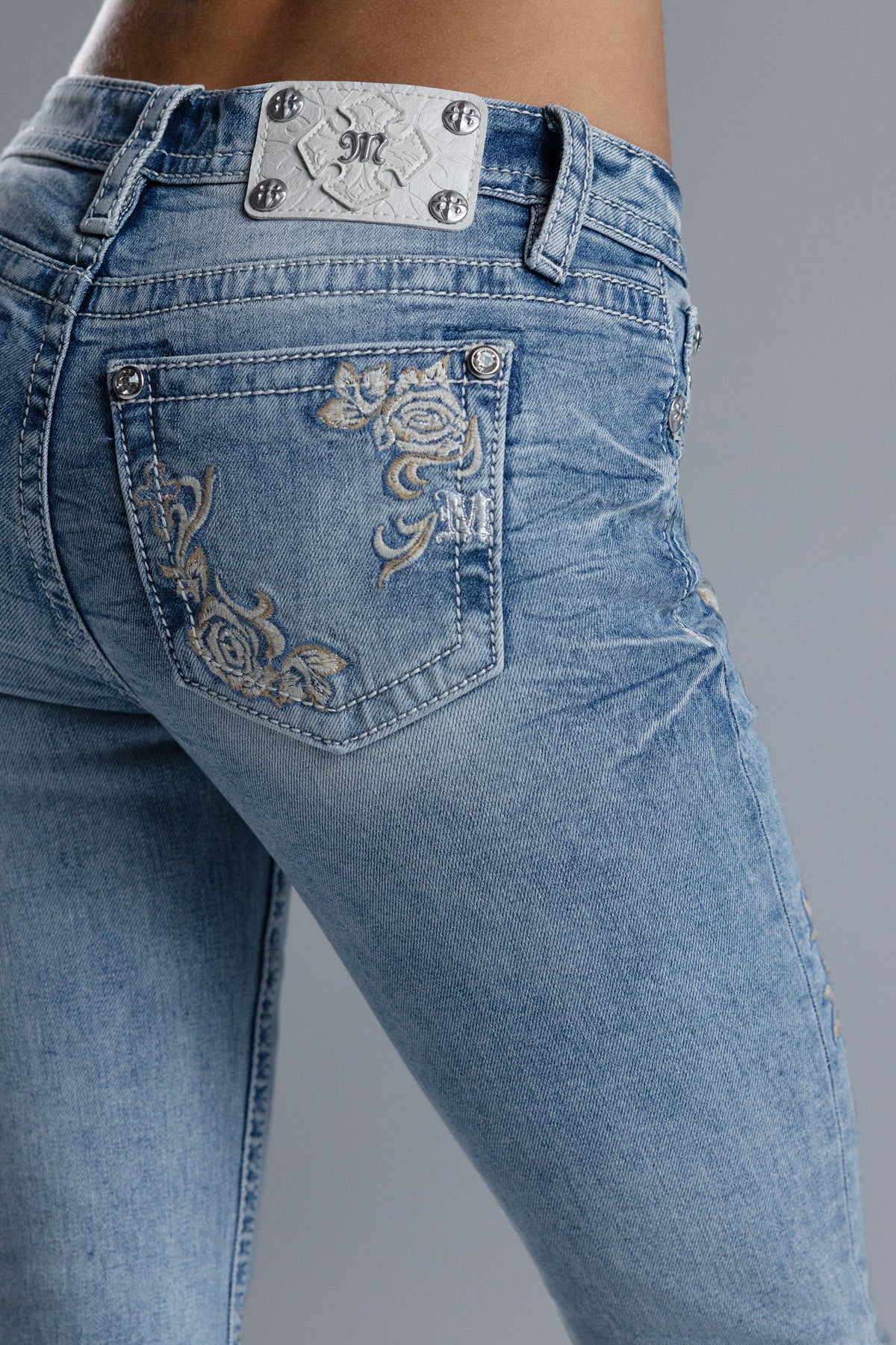 Anora Floral Flare Jeans - Image 3