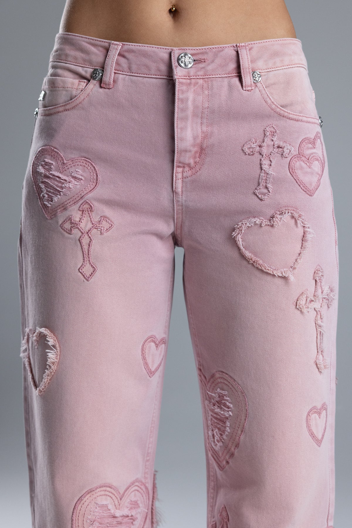 Aryanna Heart Cross Slim Wide - Image 4