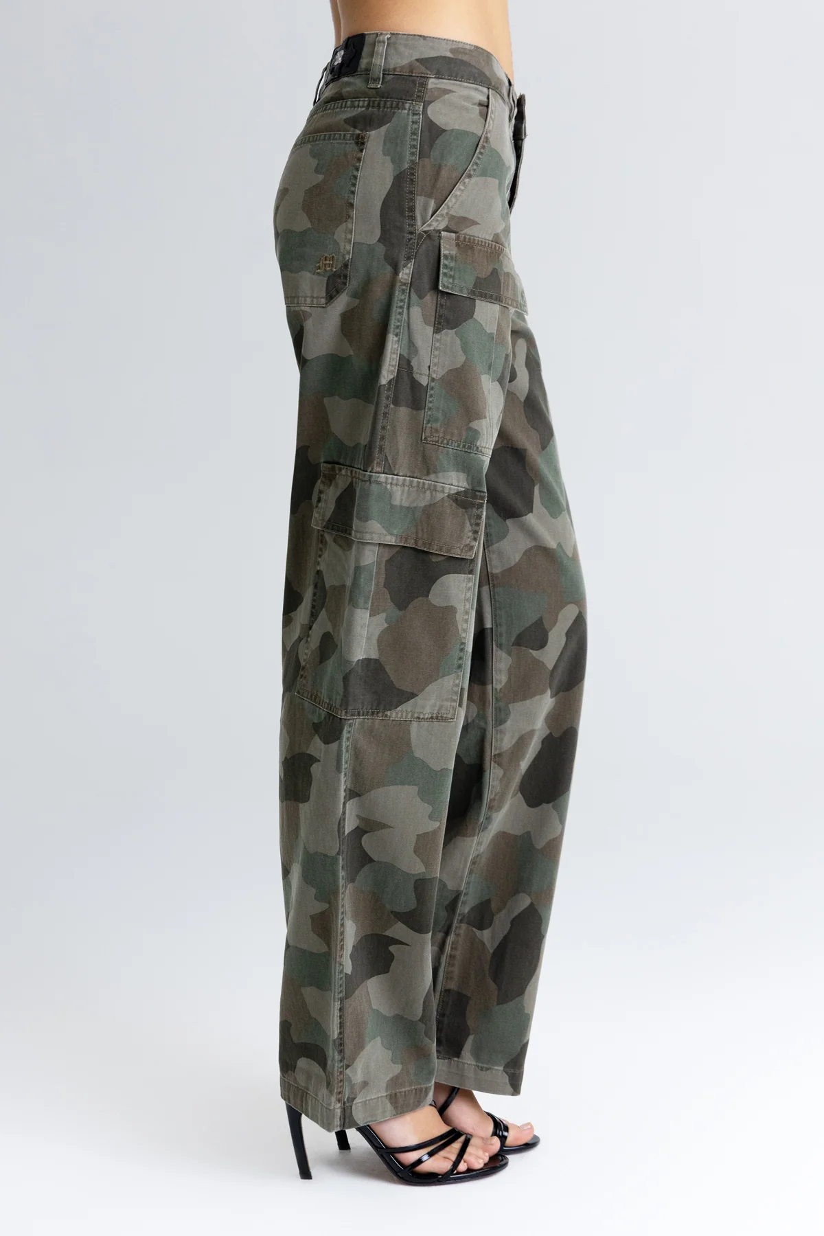 Chase Camo Baggy Wide Cargos - Image 3