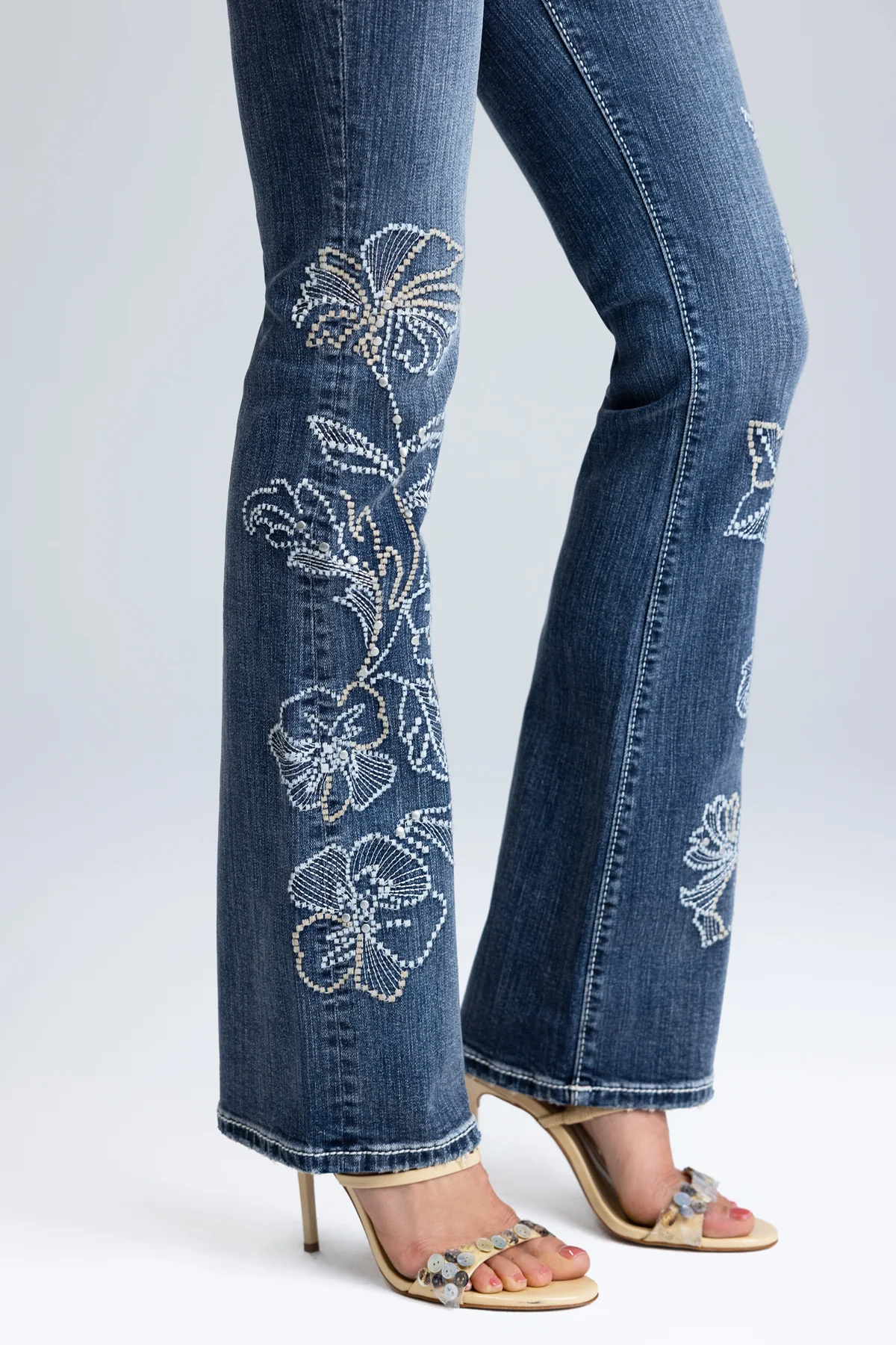 Lysette Bootcut Jeans - Image 3