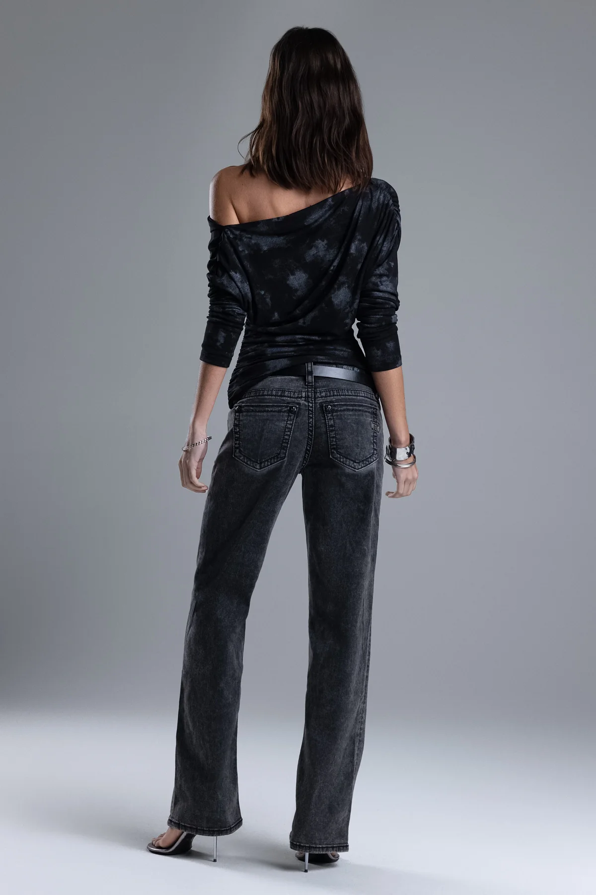 Whitney Low Rise Wide Leg Jeans - Image 6